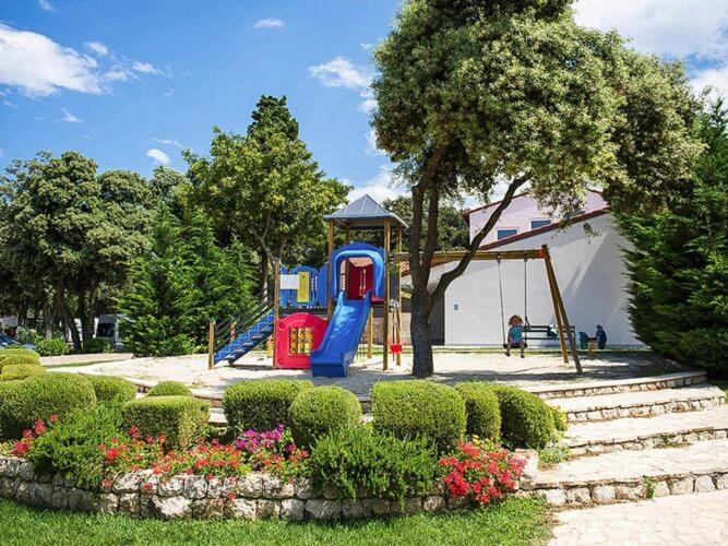 Mobile homes PREMIUM new in caravan park Strasko, Novaglia Esterno foto