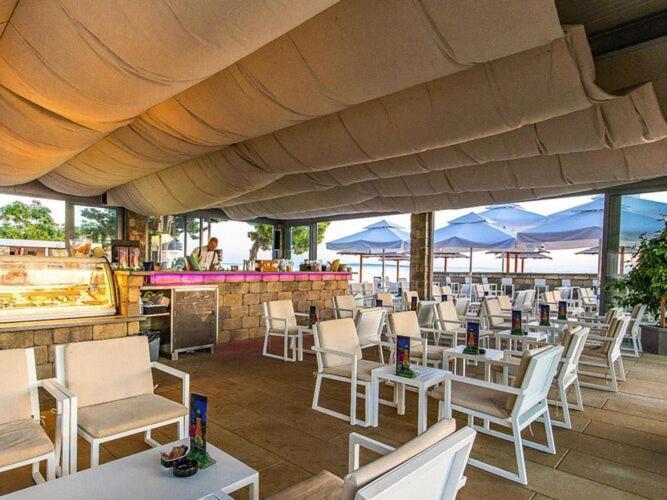 Mobile homes PREMIUM new in caravan park Strasko, Novaglia Esterno foto